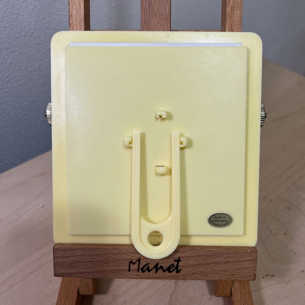 Vintage Figi Yellow Plastic Picture Frame Teddy Bear Someone Sweet & Nice - Picture 3 of 6